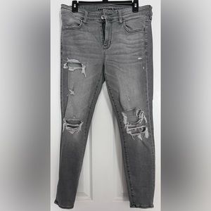 American Eagle size 8 short grey distressed jeans
